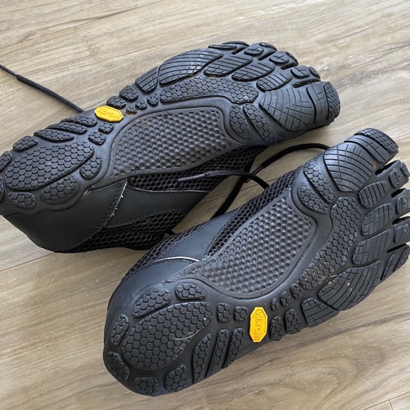 vibram barefoot soles